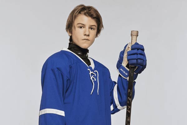 Logan aus Mighty Ducks: Game Changers
