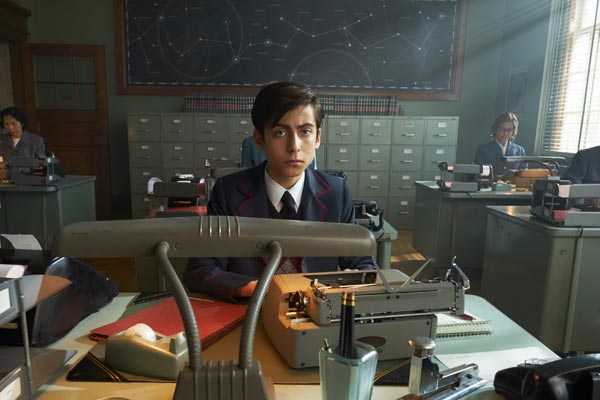 Space-Time Manipulation by Number Five in The Umbrella Academy
