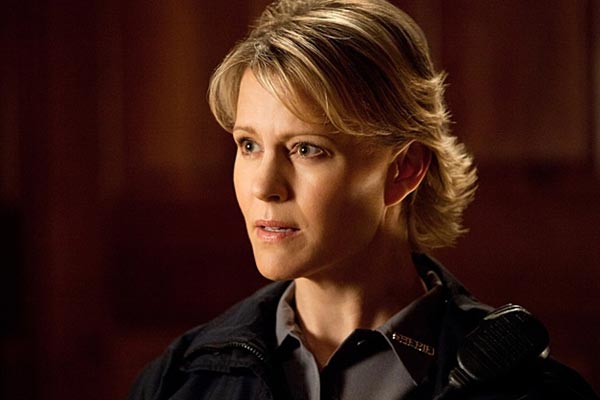 Sheriff Forbes em The Vampire Diaries