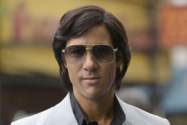 Charles Sobhraj in The Serpent