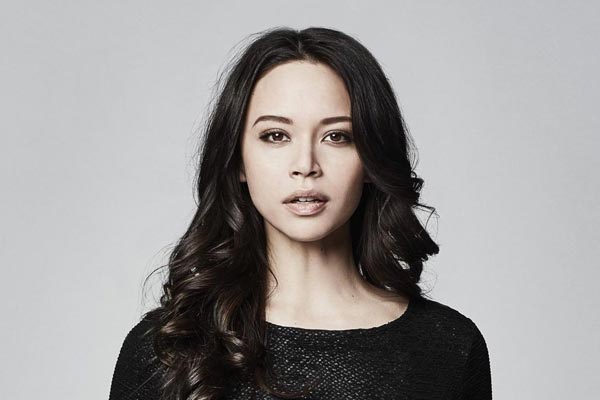 Lucy Chen aus The Rookie