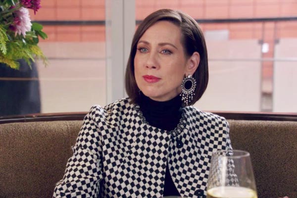 Diana Trout dans Younger