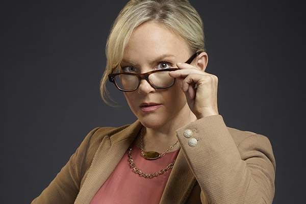 Dr. Linda Martin em Lucifer