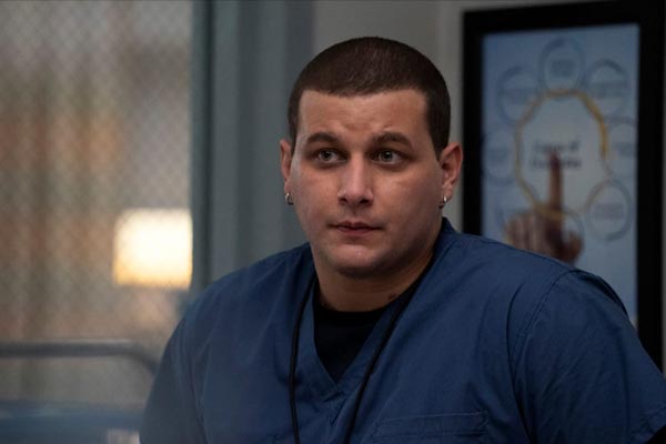 Casey Acosta en New Amsterdam