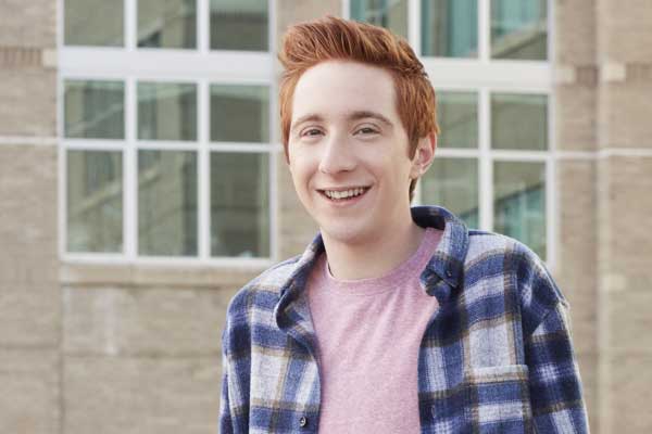Big Red dans High School Musical: The Musical - The Series