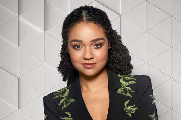 Kat Edison em The Bold Type