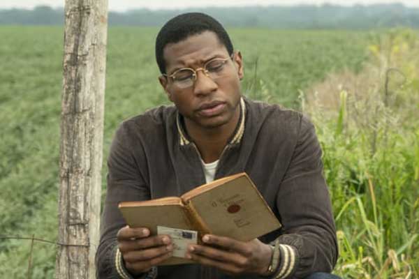 Atticus Freeman dans Lovecraft Country