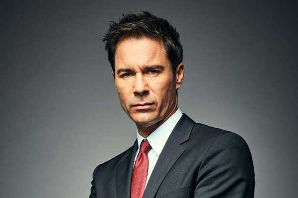 Grant MacLaren em Travelers