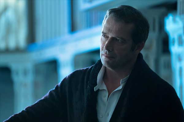Laurens Bancroft dans Altered Carbon