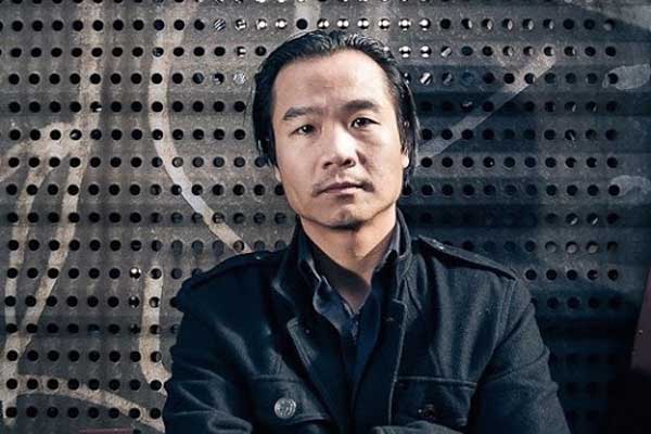 Mr. Leung dans Altered Carbon