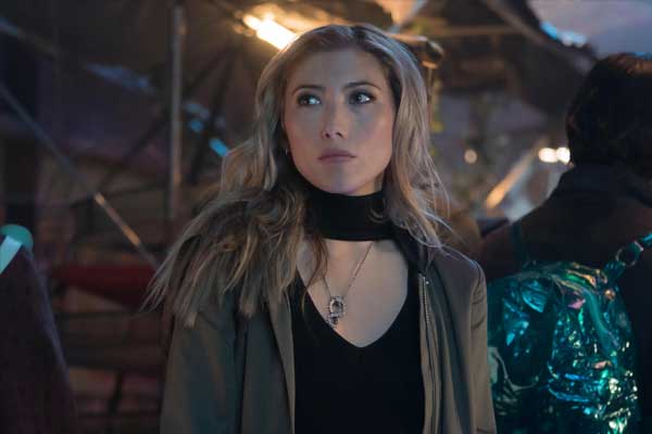 Reileen Kawahara dans Altered Carbon