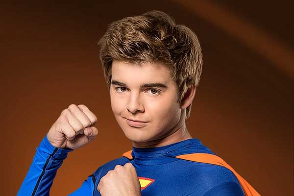 Max aus The Thundermans