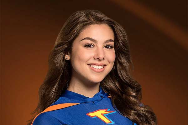 Phoebe aus The Thundermans