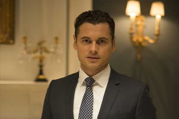Aaron Shore aus Designated Survivor