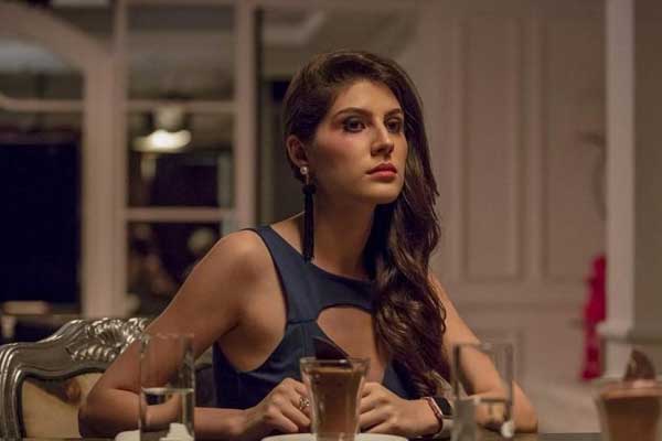 Zoya Mirza aus Sacred Games