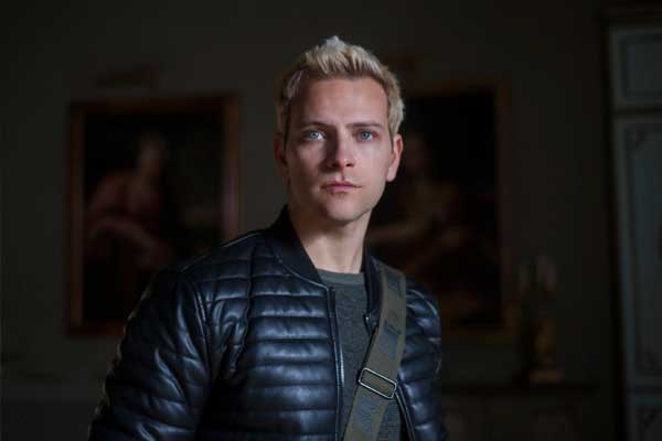 Aureliano Adami em Suburra