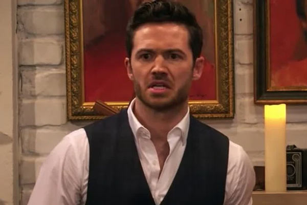 Charlie aus How I Met Your Father