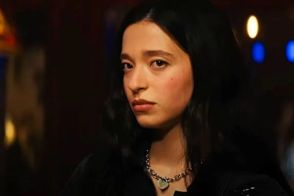 Amber Freeman dans Scream