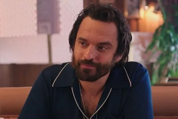 Doug Renetti dans Minx