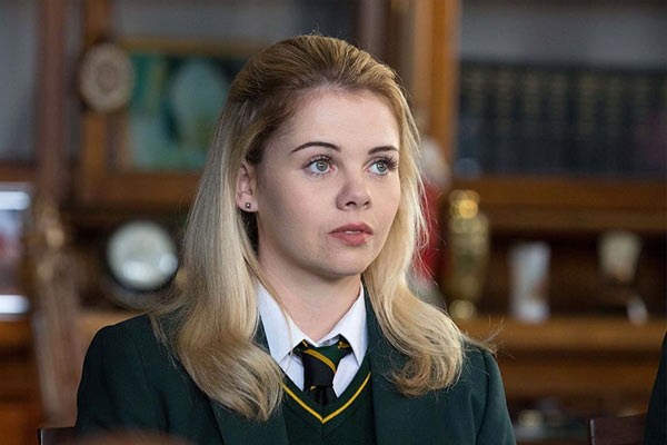 Erin Quinn dans Derry Girls