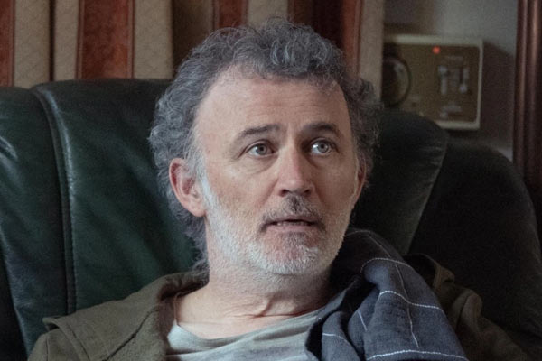 Dennis en Conversations with Friends