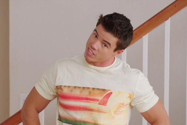 Josh Wilson dans Crazy Ex-Girlfriend