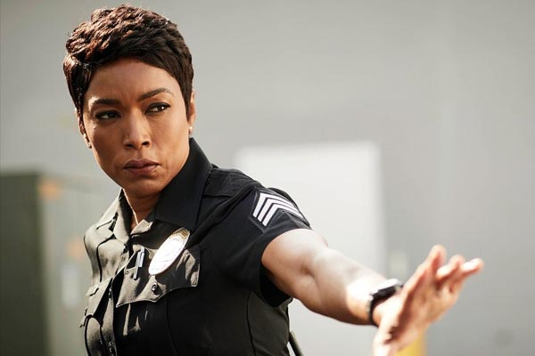 Athena Grant en 9-1-1