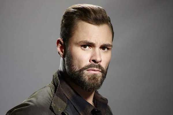 Adam Ruzek aus Chicago P.D.