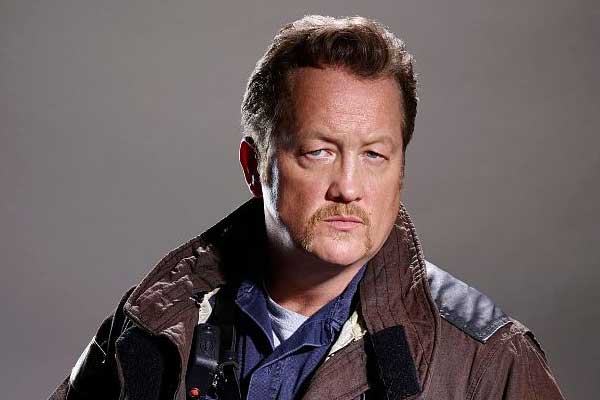 Randall McHolland aus Chicago Fire