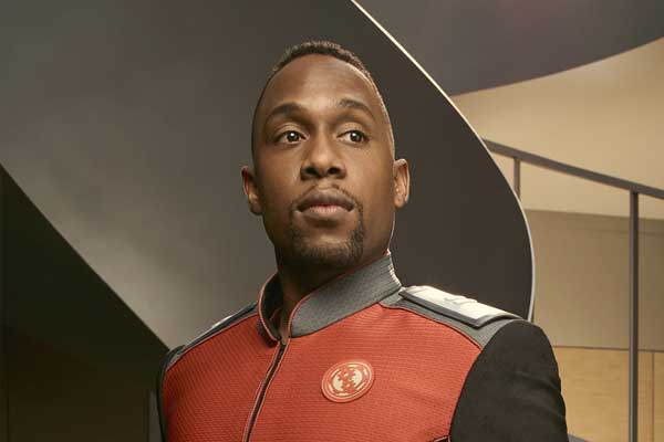 Lt. Cmdr. John LaMarr dans The Orville