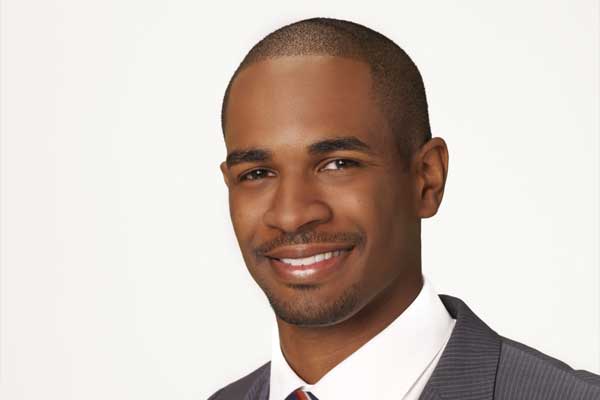Brad Williams em Happy Endings