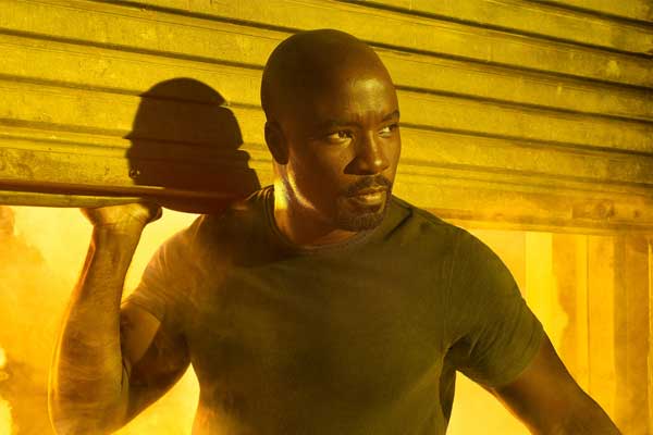 Luke Cage in Marvel's The Defenders