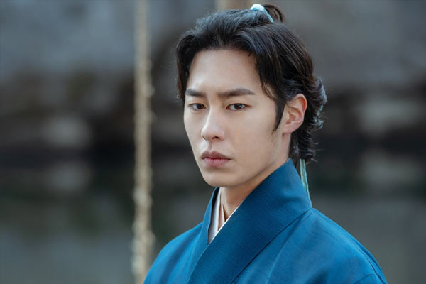 Jang Uk aus Alchemy of Souls