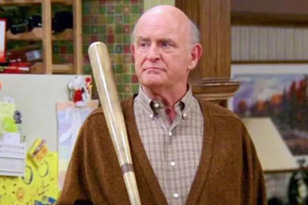 Frank aus Everybody Loves Raymond