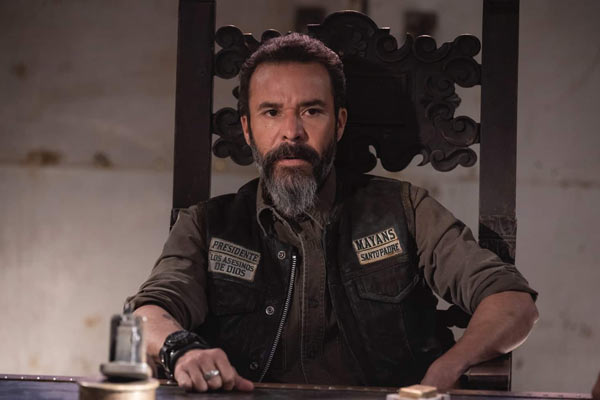 Obispo ‘Bishop’ Losa dans Mayans M.C.