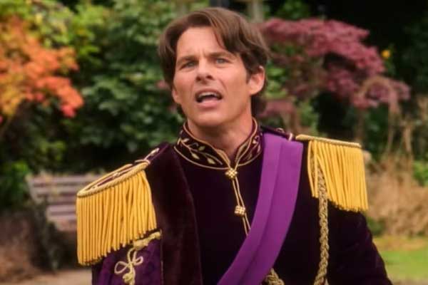 King Edward dans Disenchanted