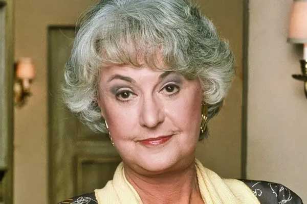 Dorothy Zbornak aus The Golden Girls