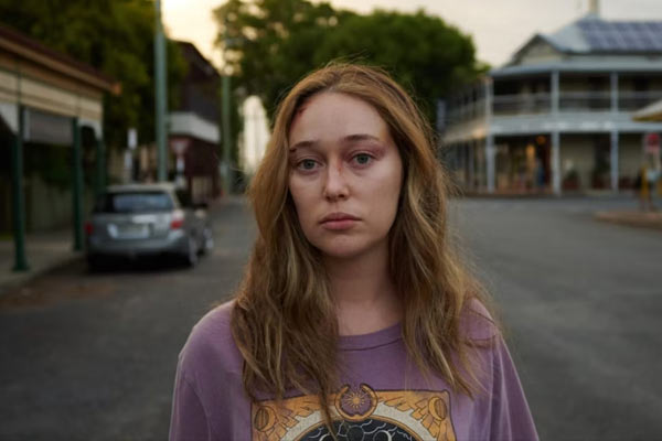 Alice Hart dans The Lost Flowers of Alice Hart