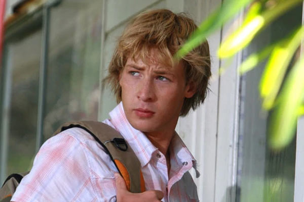 Lewis aus H2O: Just Add Water