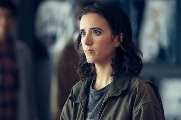 Ema Winslow aus Harlan Coben's Shelter