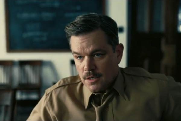 Leslie Groves em Oppenheimer