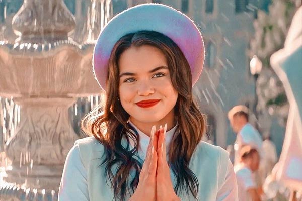 Meghan Perez en Do Revenge