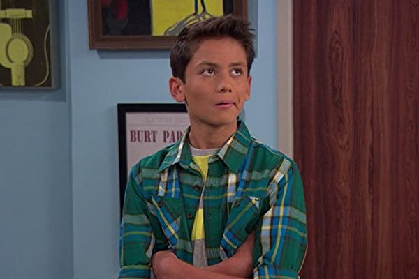Parker Rooney en Liv and Maddie