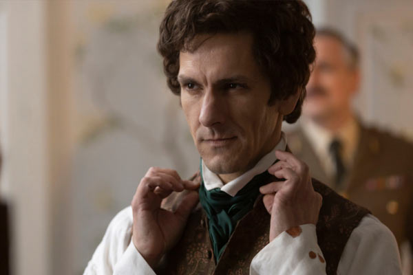 Thomas Thorne en Ghosts