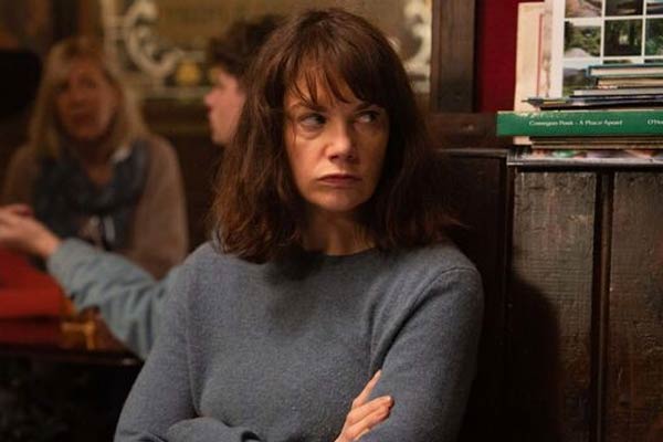 Lorna Brady em The Woman in the Wall