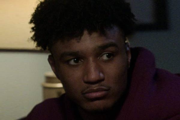 Terence en The Recruit