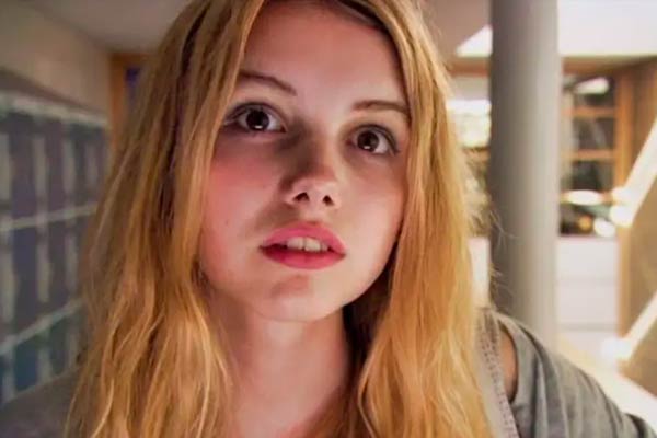 Cassie in Skins