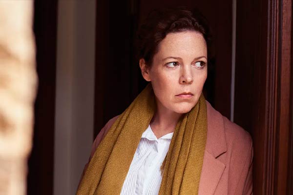 Angela Burr in The Night Manager