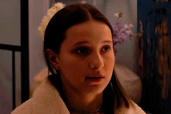 Anya Greene in Run Away