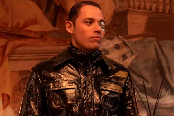 The Assassin em The Beauty